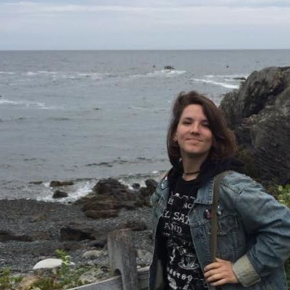 Meet your Posher, Amanda